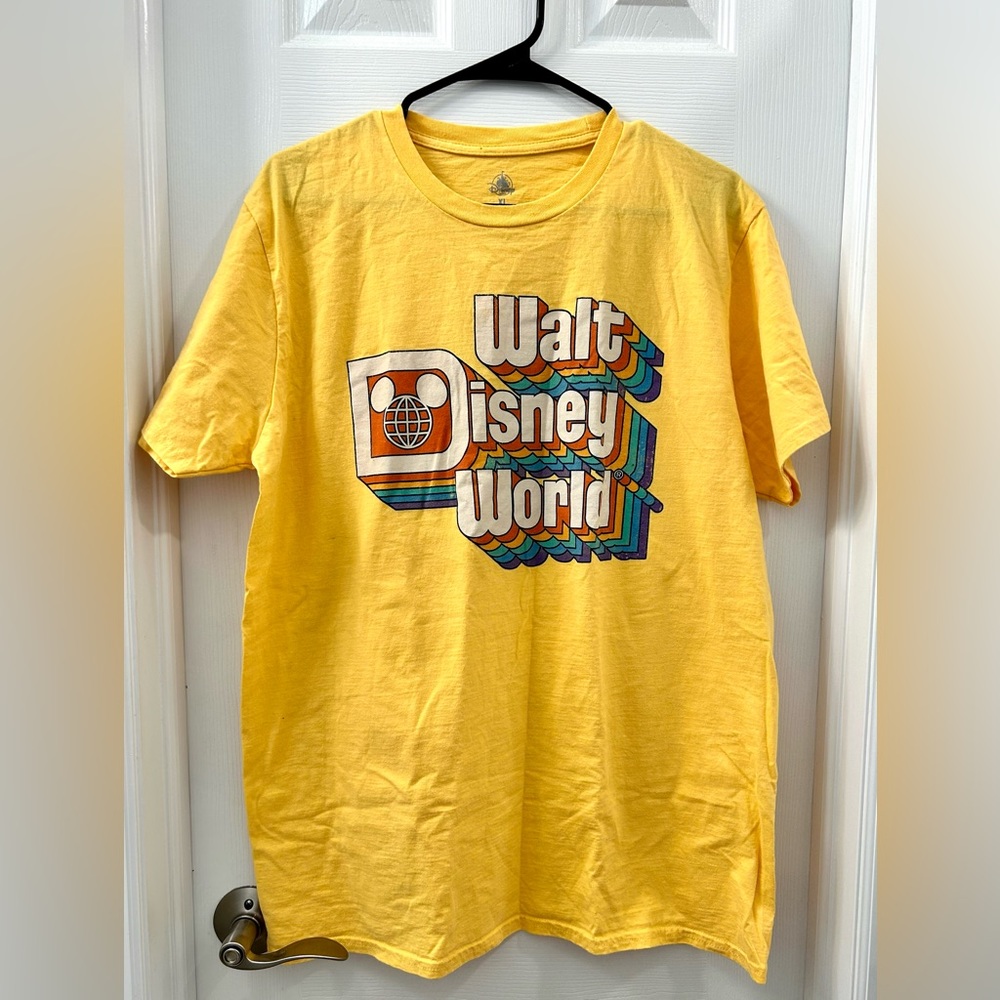Disney Parks XL vintage style tee shirt yellow